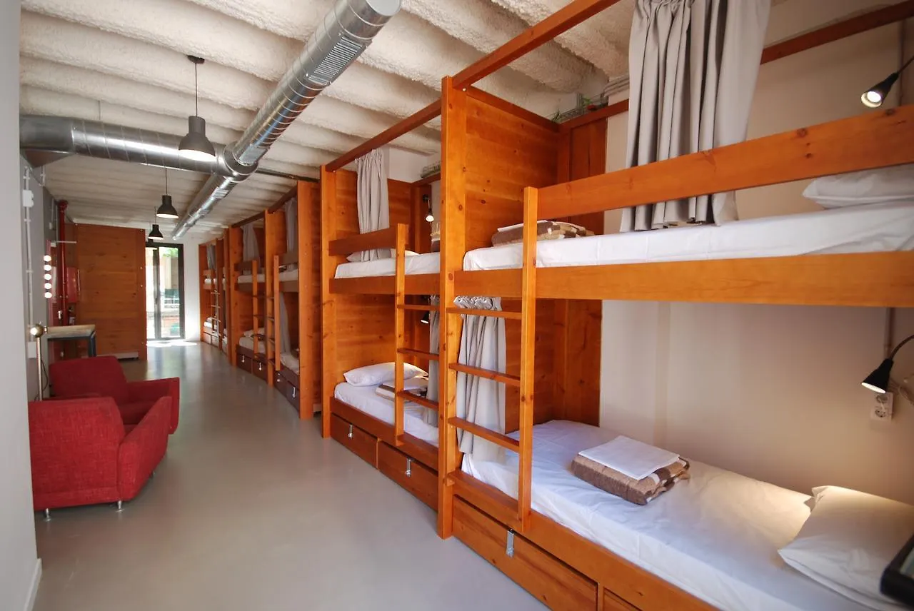Ten To Go Hostel Barselona İspanya